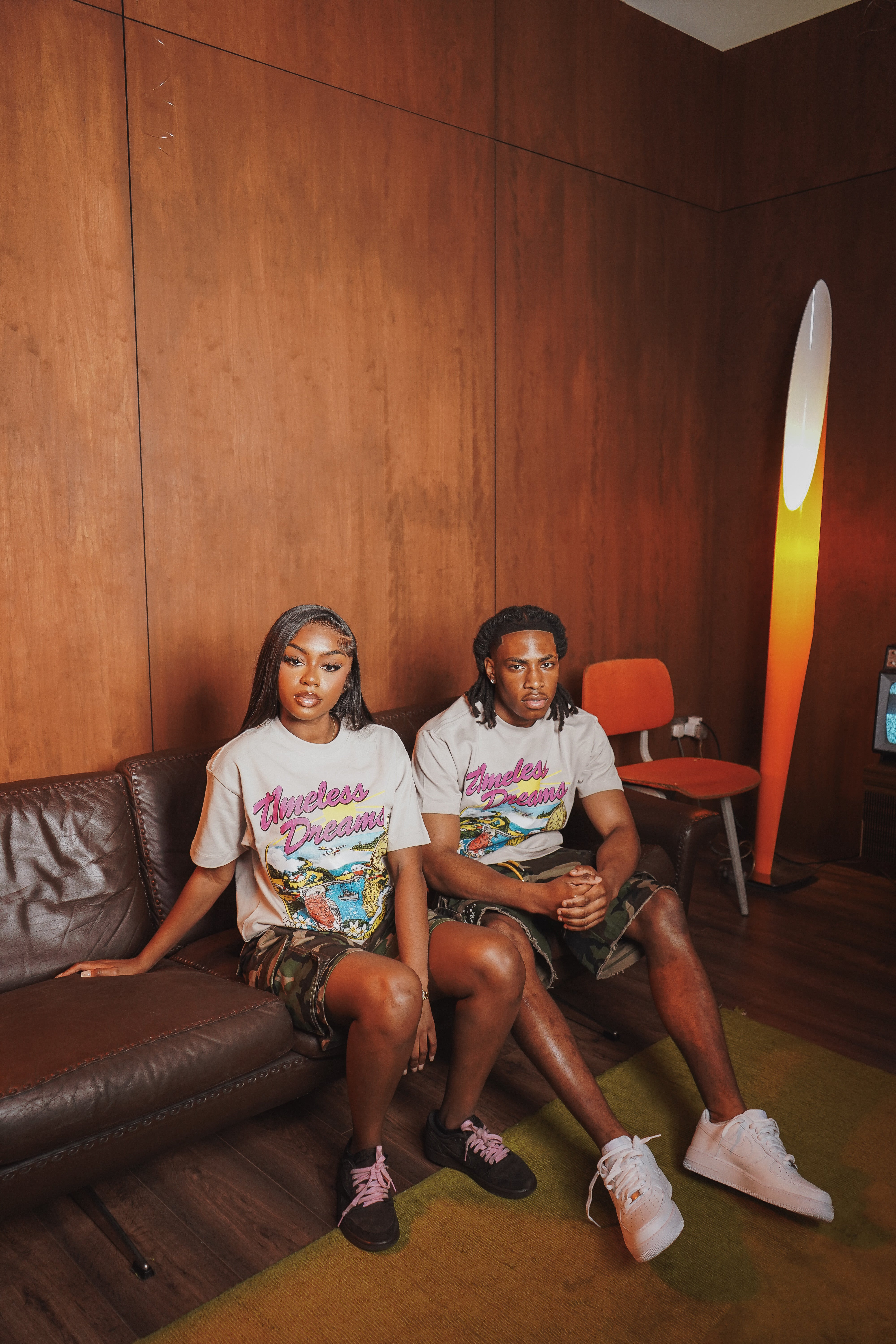 T1MELESS DREAMS T SHIRT